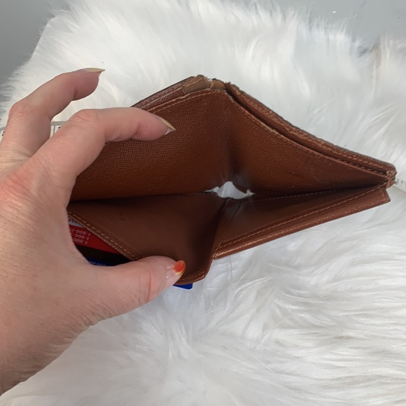 2001 authentic Louis Vuitton men’s wallet - Picture 13 of 16